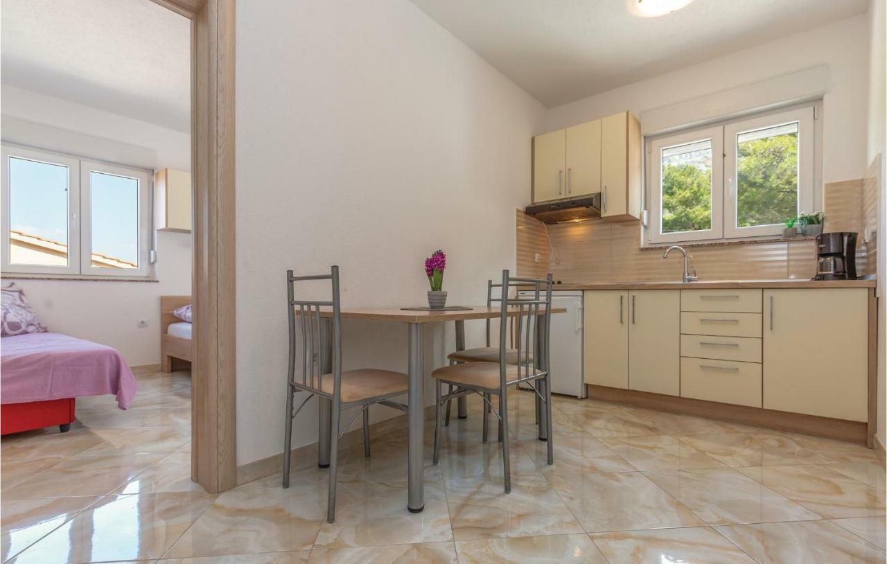 Beautiful Apartment In Krvavica With Kitchen Экстерьер фото